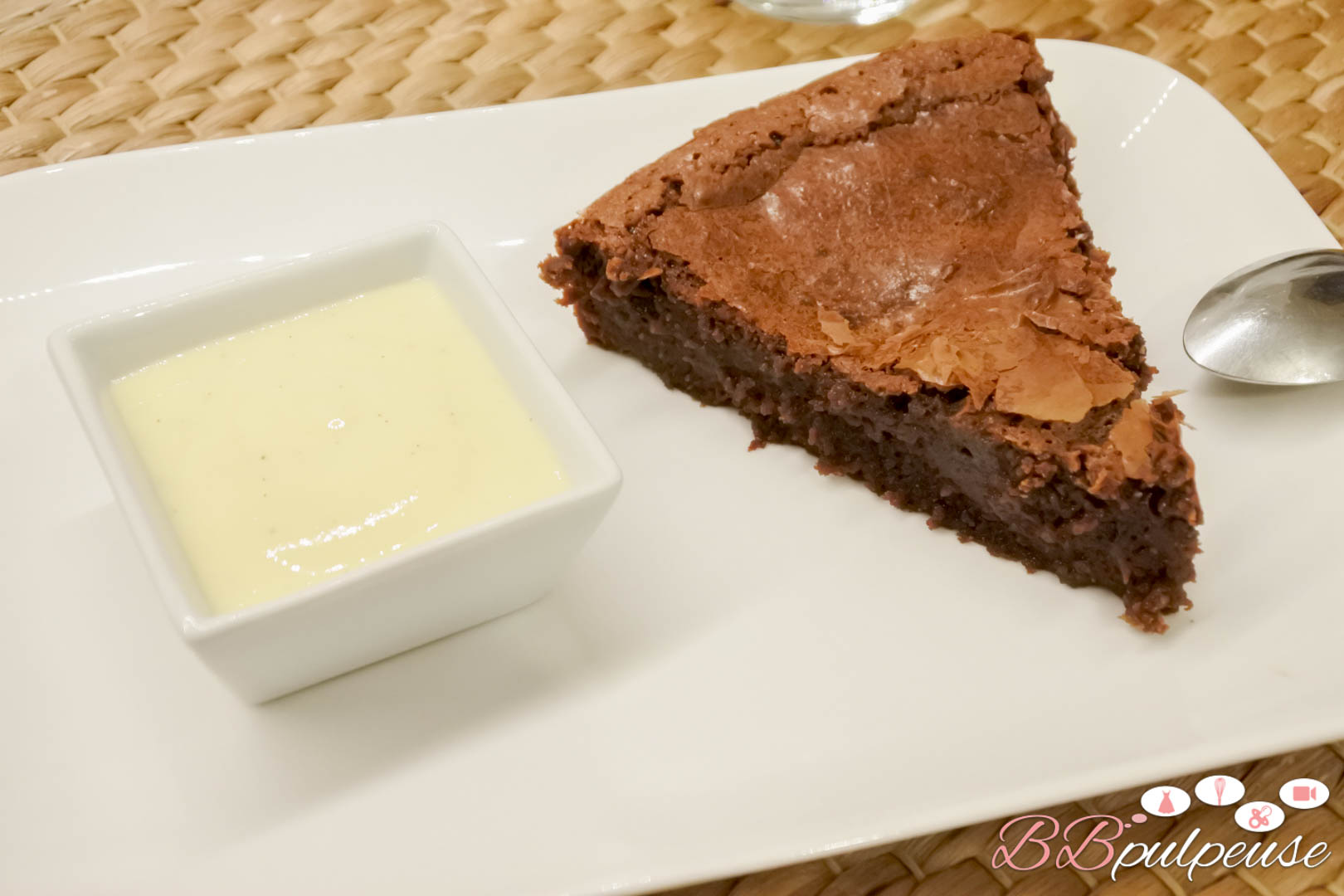 Recette Fondant au chocolat, crème anglaise au pamplemousse